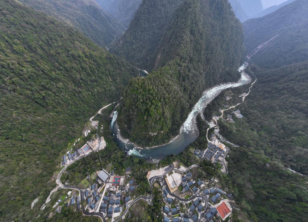 2023年3月10日，獨(dú)龍江航拍。